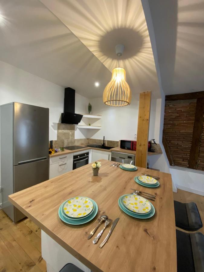 Logement Tout Equipe Layrac エクステリア 写真