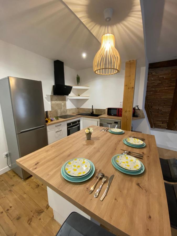Logement Tout Equipe Layrac エクステリア 写真